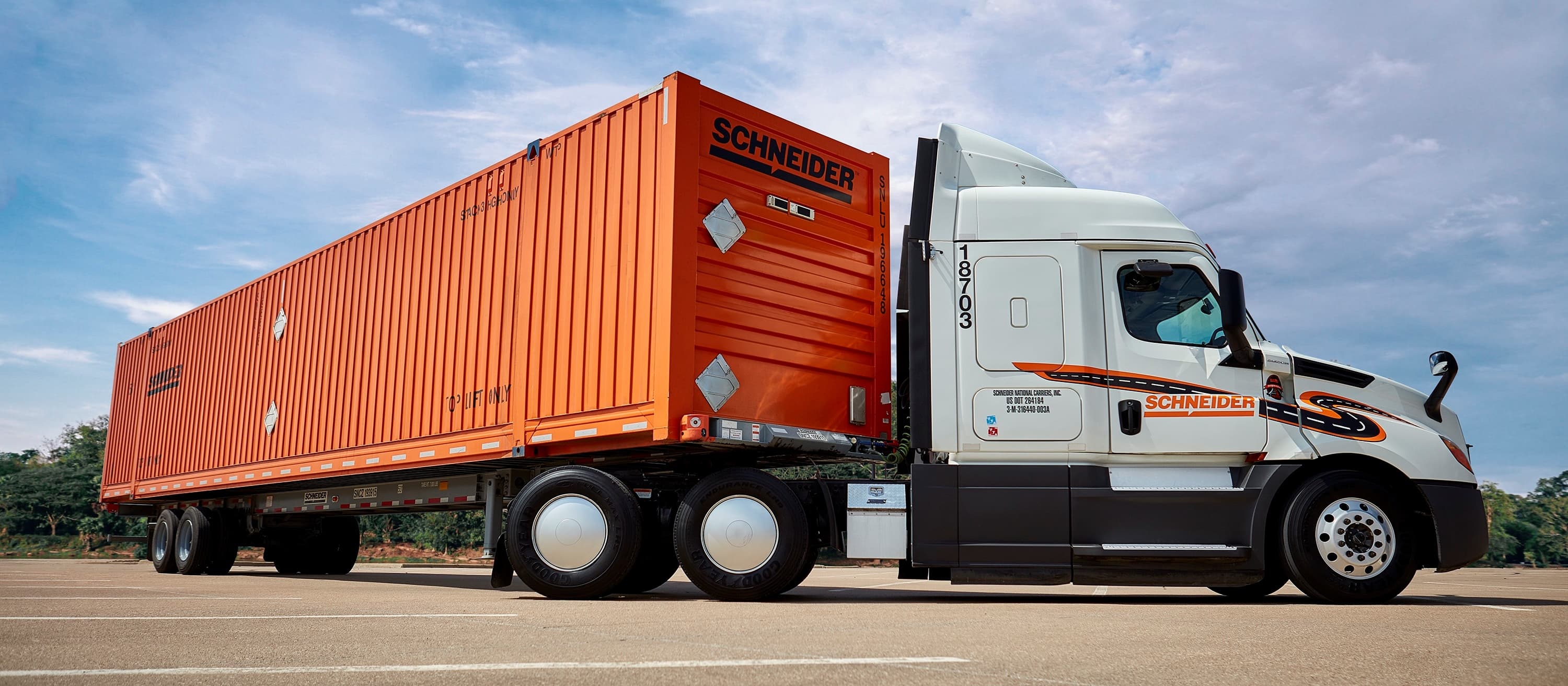 Schneider launches intermodal service in Indianapolis