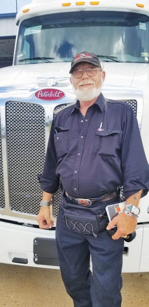 Citizen Driver Dusty Porter always pays it forward - TheTrucker.com