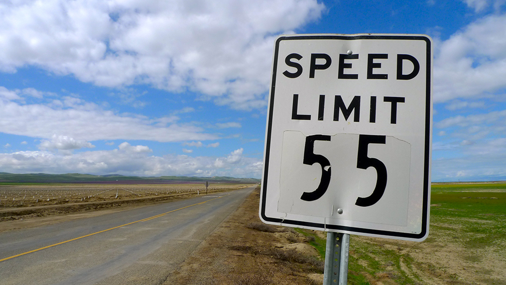 Comments set to end soon on FMCSA's speed limiter proposal