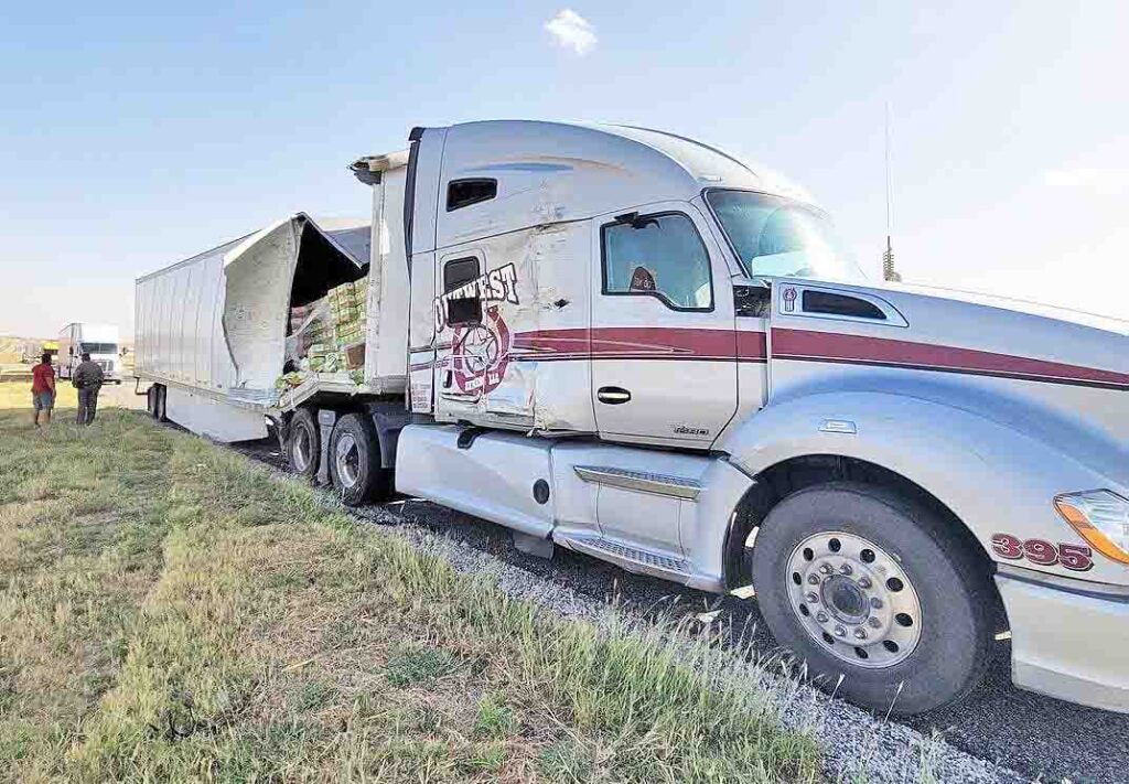 Texas Bus Driver Saves Kids From Disaster With Big Rig - TheTrucker.com