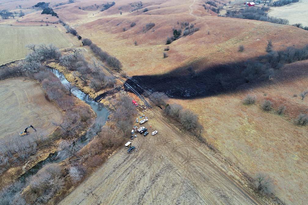 Pipeline section in Kansas with oil spill is back in service ...