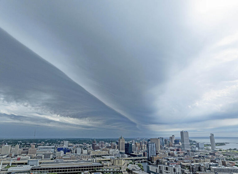 US severe weather: Heat moves east, storms threaten Plains, snow falls in the Rockies