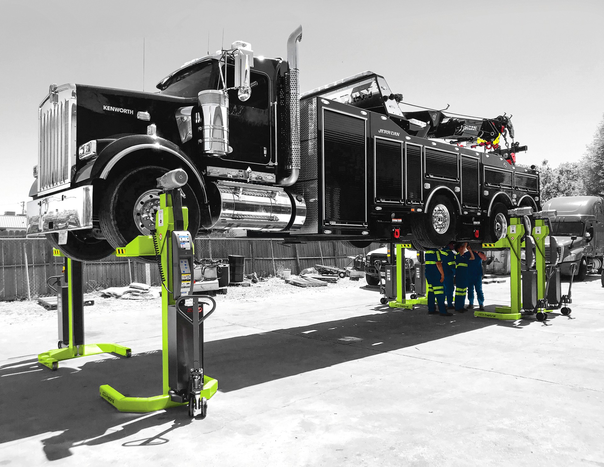 ARI-HETRA touts BPW Wireless Mobile Column Lifts - TheTrucker.com