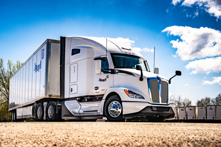 The future of fleet management: JRayl Transport’s investment in Kenworth T680s