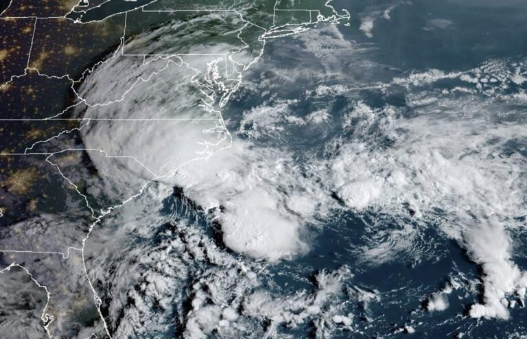 Drivers should prepare for wind, heavy rain, possible flooding along coast of the Carolinas