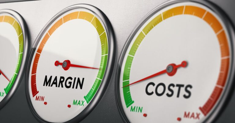 Knowing your cost per mile can make or break a small trucking business