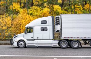 Truck Hauling Reefer Autumn iStock 1798227240 web