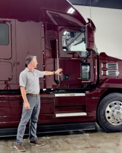 20241112 Mack Trucks Launches Innovative Virtual Live Tour Experience for Truck Buyers