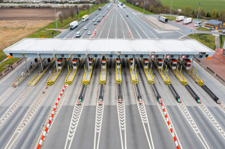 Eastbound Blue Water Bridge in Port Huron toll increase to begin Dec. 1