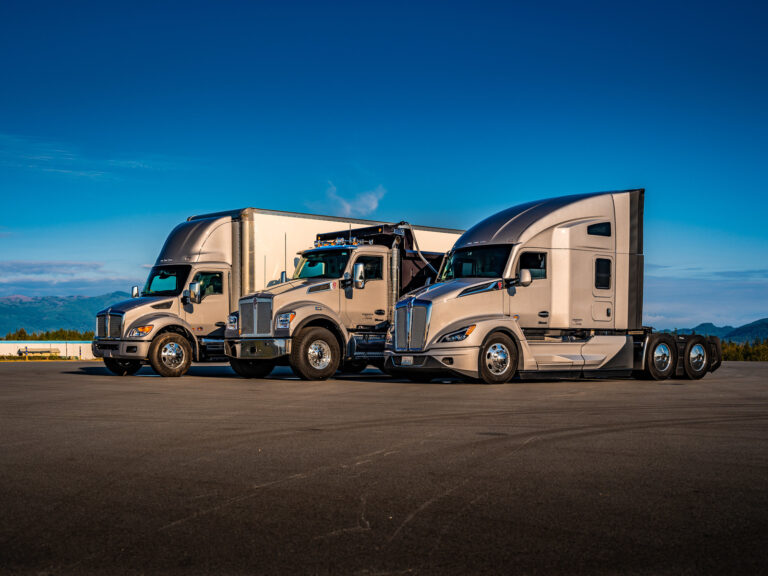 Kenworth secures new 4-year contract with government purchasing group