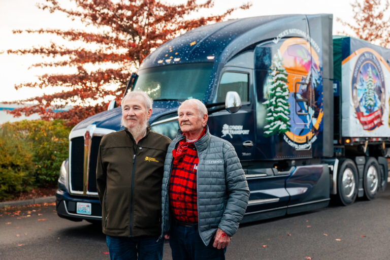 Tree-mendous Task: Two Lynden drivers in Kenworth T680 haul U.S. Capitol Christmas Tree to Washington