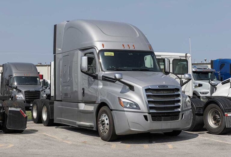 Is this a good time to buy a truck? Consider these factors before putting money down