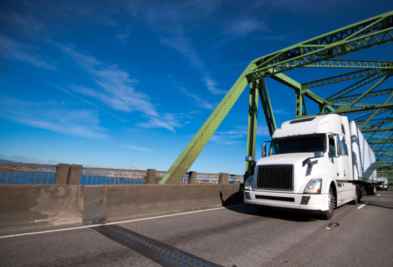 Fleetworthy’s 2025 Trucking and Fleet Insights Report sounds alarm on trucking industry’s biggest hurdles