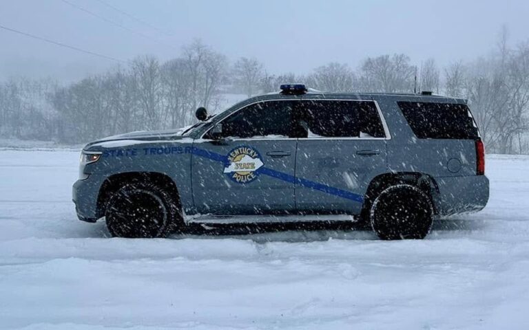 Winter weather prompts closing of Kentucky interstate