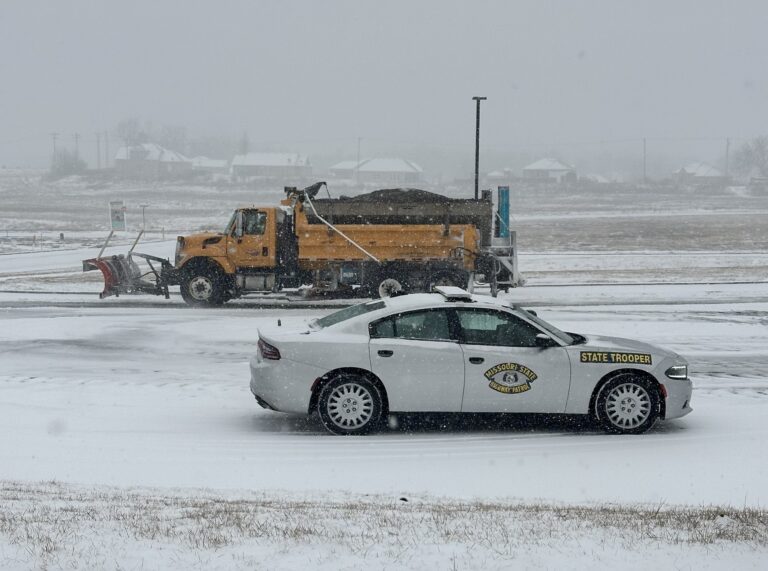 Westbound I-44 near the Missouri-Oklahoma state line closed