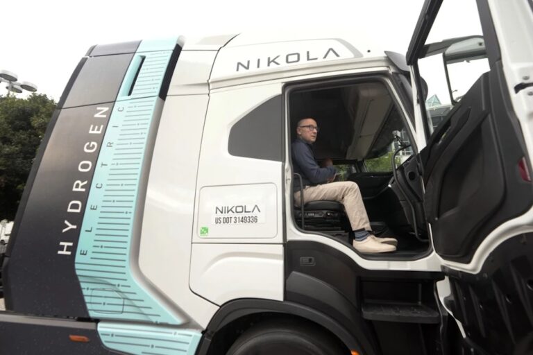 Troubled electric vehicle maker Nikola files for bankruptcy protection