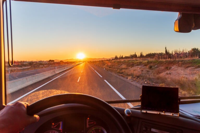 60% of truckers report temporary blindness during sunrise