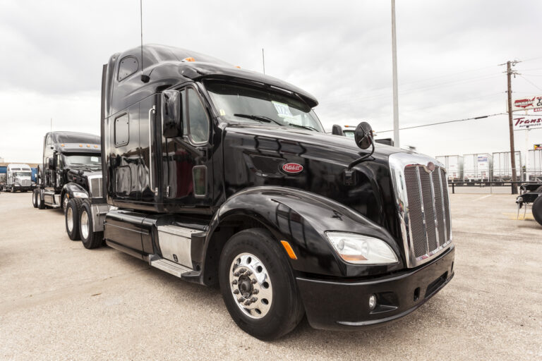 Top dealers honored by Peterbilt for outstanding performance in 2024