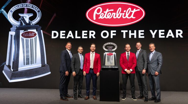 Peterbilt recognizes The Peterbilt Store as North American Dealer Group of the Year