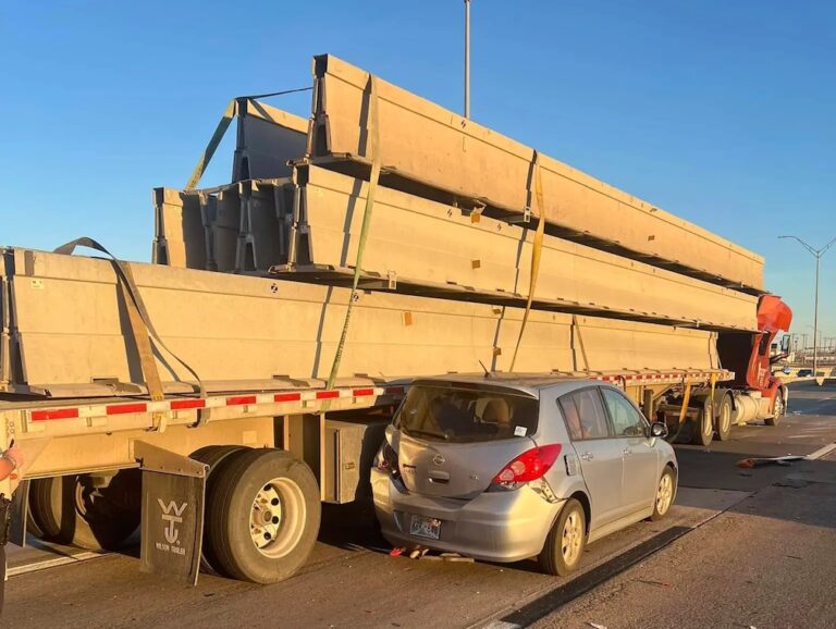 Semi hauling concrete barriers causes crash on I-35 in Oklahoma