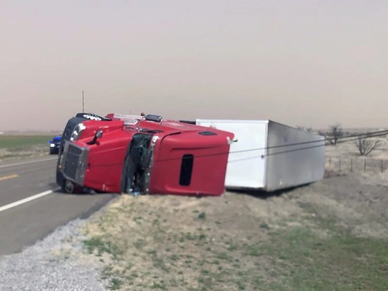 Oklahomans survey devastation after hundreds of homes are destroyed and damaged by wildfires