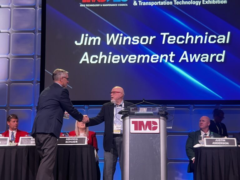 Cummins X15N wins Jim Winsor Technical Achievement Award